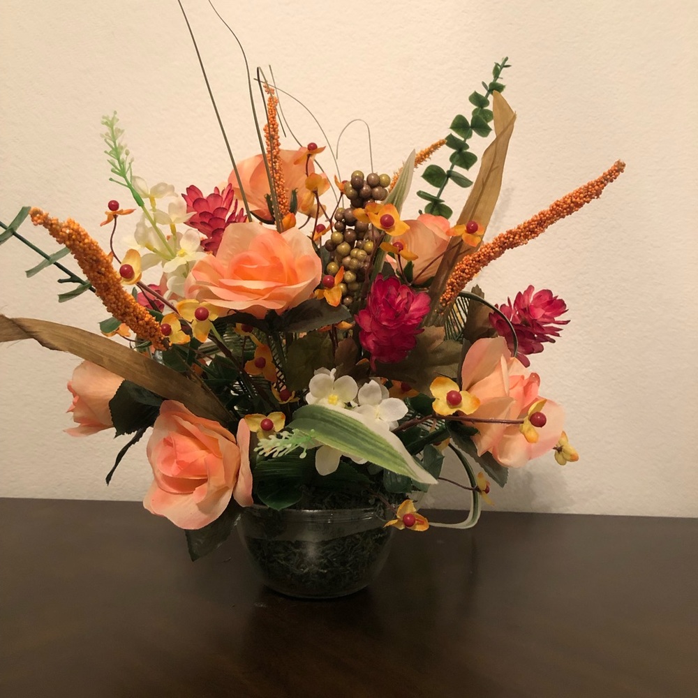 Floral - Picture 2 of 4